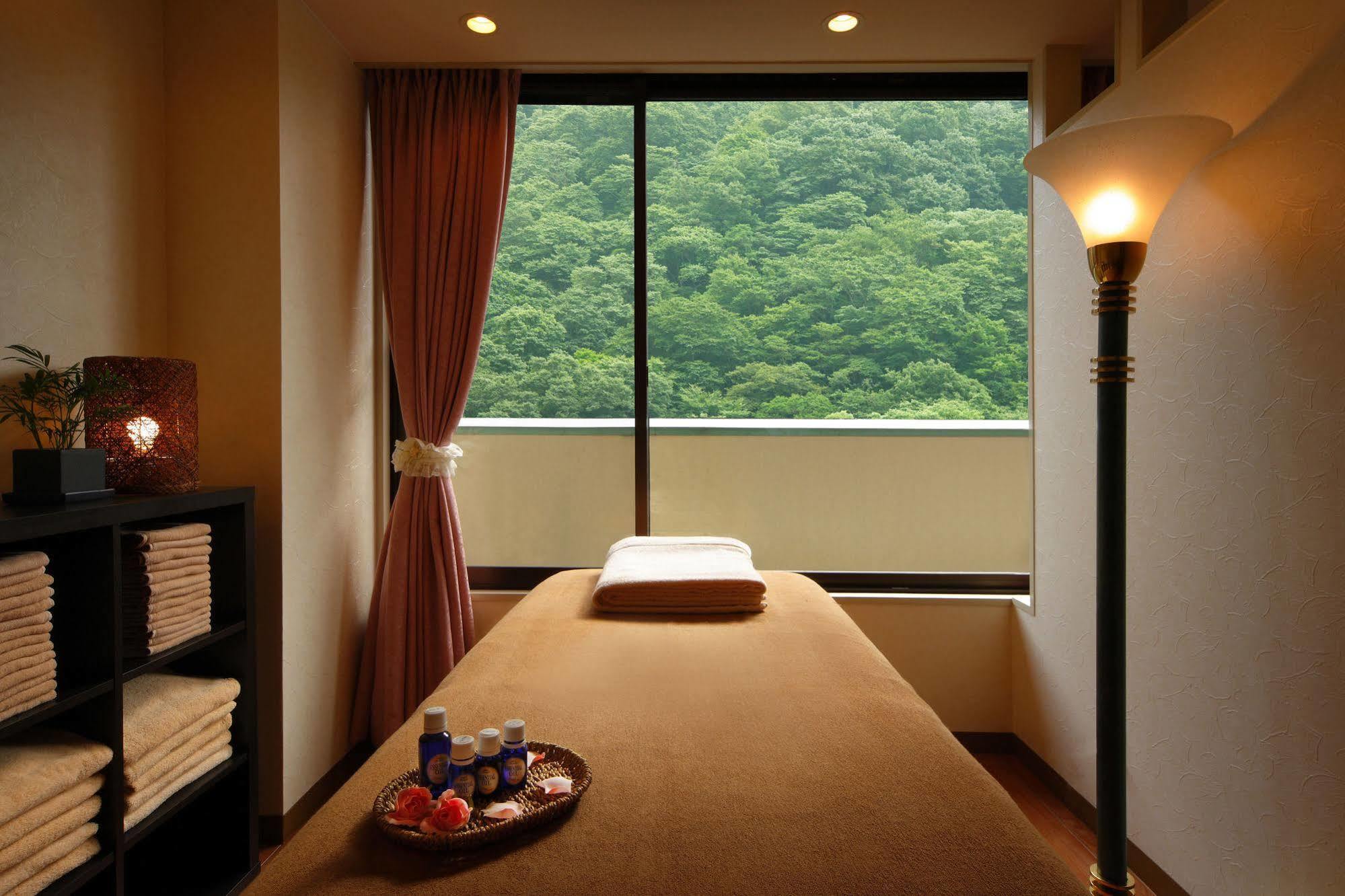 Asaya Hotel Nikko Eksteriør billede A treatment room at a spa